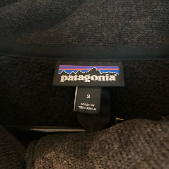 Charcoal grey jacket. Comes to mid thigh. Waist drawstring. - Picture 2 of 2